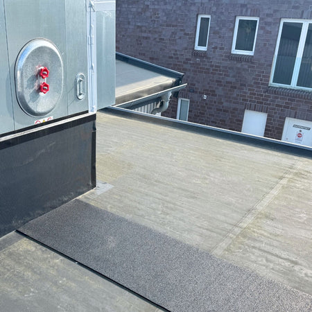 Wartungsweg für EPDM Folien - R10 geprüft / 60cm Breite 5m Rolle